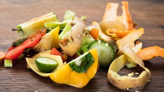 इन 5 सब्जियों के छिलके फेंकने की न करें भूल, बेहद फायदेमंद हैं इनके छिलके इन 5 सब्जियों के छिलके फेंकने की न करें भूल, बेहद फायदेमंद हैं इनके छिलके