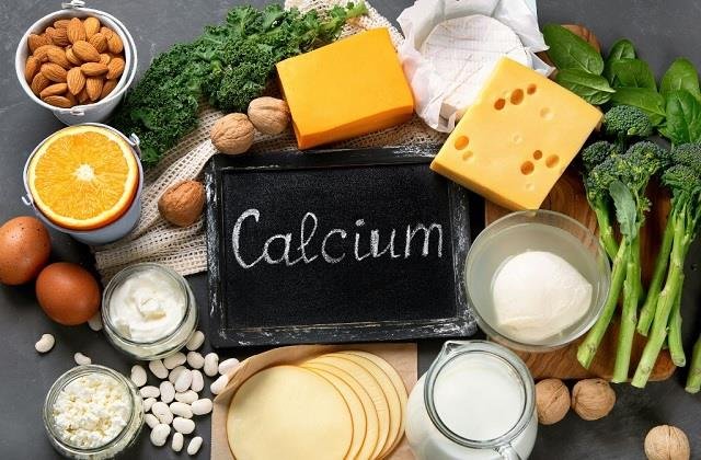 30 के बाद ये Foods जरूर खाएं, नहीं खानी पड़ेगी Calcium की गोलियां 30 के बाद ये Foods जरूर खाएं, नहीं खानी पड़ेगी Calcium की गोलियां
